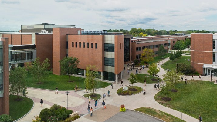 Rochester Institute of Technology: A Complete Guide to Academics, Admissions, Campus, and Student Life